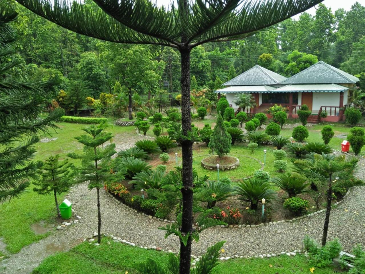 Kadambini Resort Lataguri Esterno foto